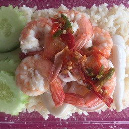 ข้าวคลุกน้ำพริกเกลือทะเล