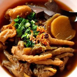 เกาเหลาตีนไก่