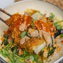 สุกี้แห้งหมู