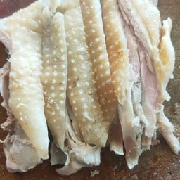 ข้าวขาหมูอาโป สาขาบางใบไม้ -