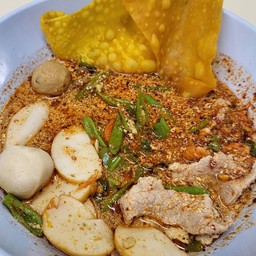 เตี๋ยวมู๋นุ่มต้มยำ