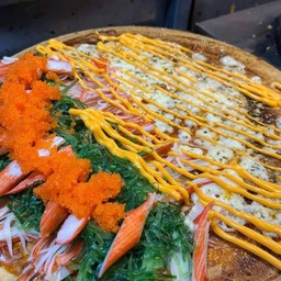 เครปพริกเผาปูอัดยำสาหร่ายไข่กุ้งชีสยืด