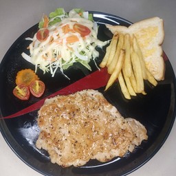 สเต็กหมูพริกไทยดำ