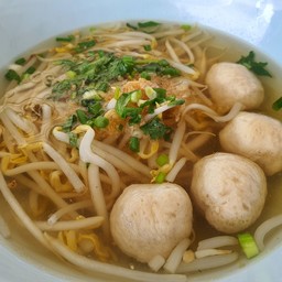 เกาเหลาลูกชิ้นหมู