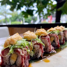 Gyuniku Roll