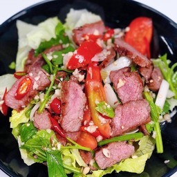 ยำเนื้อย่างเชฟอั๋น