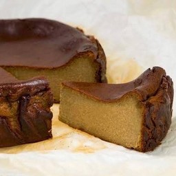 Hojicha Basque Cheese cake
