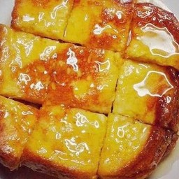 ขนมปังชุบไข่ทอด