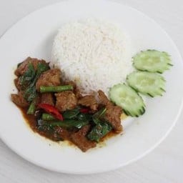 ข้าวเครื่องแกงเนื้อ