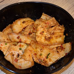 ผัดหม่าล่าหมูสามชั้น (กับข้าว)