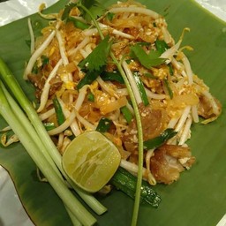 ร้านผัดไทโบราณคุณปู่