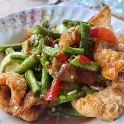 กะเพราพริกแห้ง &ข้าวต้มบ้านบ้าน ส้มตำ โกโก้ ร้าน 28กันยา