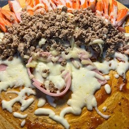 เครปน่าทะลักไข่พิซซ่าปูอัดหมูสับชีสยืด