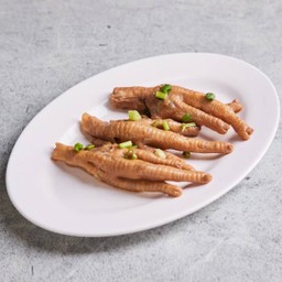 ขาไก่ตุ๋น 3 ชิ้น