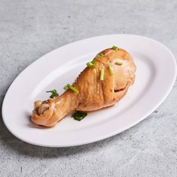 น่องไก่ตุ๋น