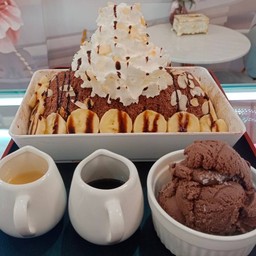 B12บิงซูนมสดบานาน่าช็อคโก้อัลม่อน(มีไอศกรีมช็อคโกแลต) (Size L)