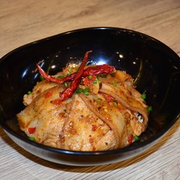 ผัดหม่าล่าหมูสามชั้น (ราดข้าว)