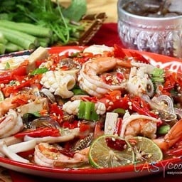ส้มตำยำทะเล