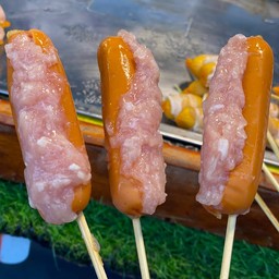 หนังกรอบทะลักหมูเด้ง