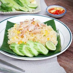 ข้าวผัดปู