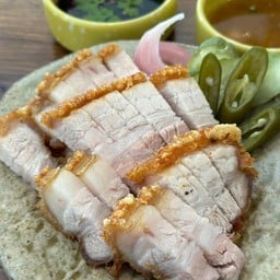 229 restaurant ไม่มีผงชูรสทุกเมนู
