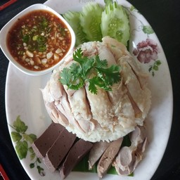 ข้าวมันไก่พิเศษ