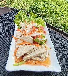 ยำหมูยอ