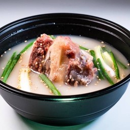 Gomtang Soup.250ml(Half)