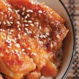 ข้าวสะโพกไก่ทอดเทริยากิ(แยกซอสให้)