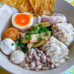 ก๋วยเตี๋ยวน้ำใส