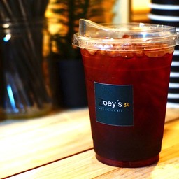 ก๋วยเตี๋ยวคั่วไก่นายอี๊ด