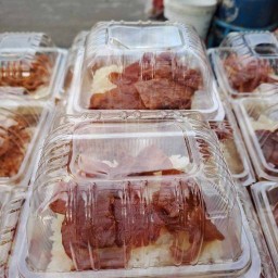 หมูหวาน หมูฝอย ประชาอุทิศ