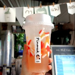 ลิ้นจี่โซดาฟรุตสลัด