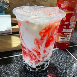 สตอเบอรี่นมสด