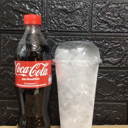 โค๊ก 500ml+น้ำแข็ง