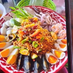 ตำมาม่าปู(ไม่ใส่ปลาร้า)ถาดใหญ่