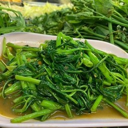 ผักบุ้งไฟแดง