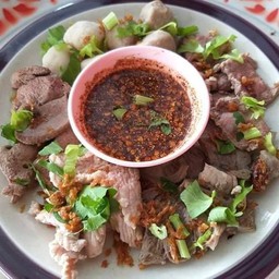 ลวกจิ้ม เนื้อ (เนื้อสด  เนื้อเปื่อย  ตับ  ลุกชิ้นเนื้อ