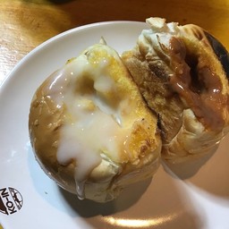 ปังไส้ทะลักนูเทลล่า