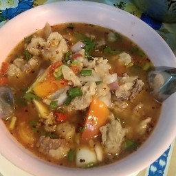 ต้มแซ่บเครื่องในเนื้อ