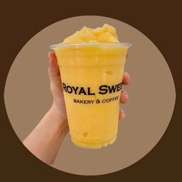 เสาวรส ปั่น