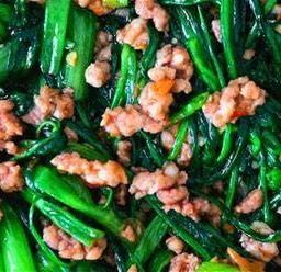 ข้าว ผัดผักบุ้งหมูสับ