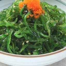 ยำสาหร่ายญี่ปุ่น