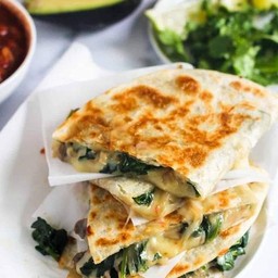 โรตีผักโขมชีส