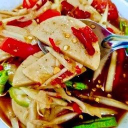 ส้มตำไก่ยอ