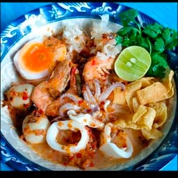 หมูตุ๋นเมืองสุพรรณ