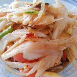 ตำโคราชเครื่องแน่นๆหมึกหอยไส้กรอกหมูยอ