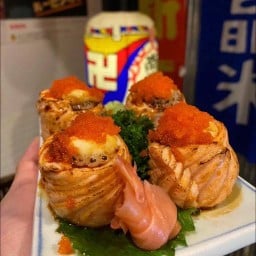 แซลมอนบอล (1 ชิ้น)