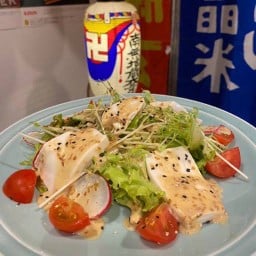 สลัดเต้าหู้ญี่ปุ่น