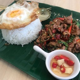 กระเพราเนื้อ